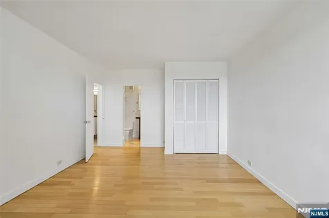 1 Horizon Road Fort Lee NJ 07024
