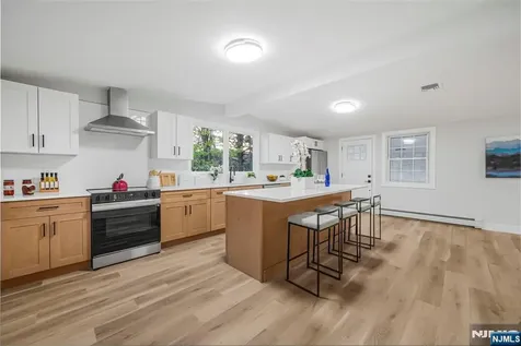 29 Ironia Road Chester Township NJ 07836