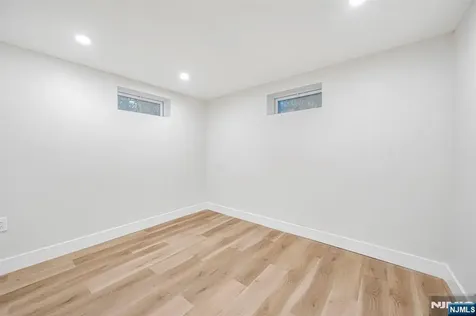 29 Ironia Road Chester Township NJ 07836