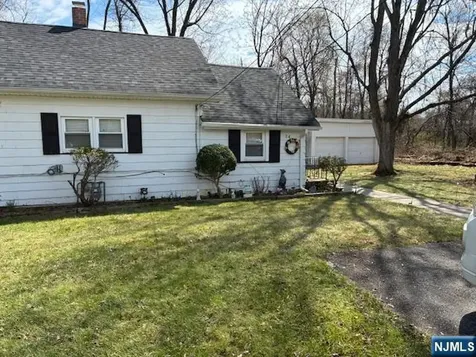 26 Colville Road Wayne NJ 07470