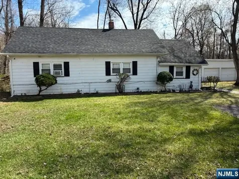 26 Colville Road Wayne NJ 07470