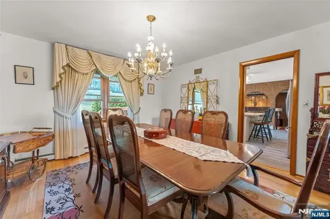 72 Pilgrim Drive Clifton NJ 07013
