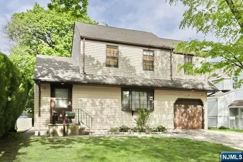 405 Terhune Avenue Paramus NJ 07652