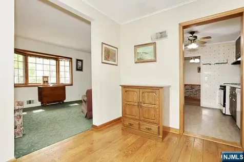 405 Terhune Avenue Paramus NJ 07652