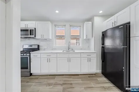 27 Monsignor Owens Place Nutley NJ 07110