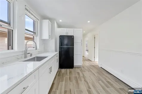 27 Monsignor Owens Place Nutley NJ 07110