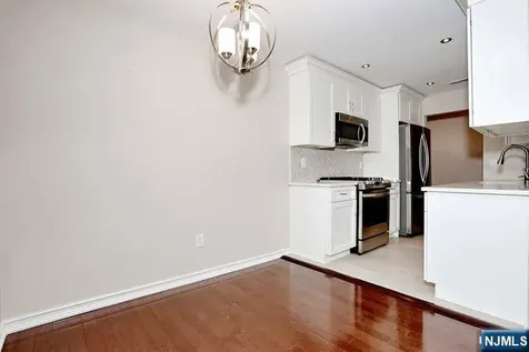 17 Colonial Village Drive Hillsdale NJ 07642