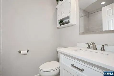 17 Colonial Village Drive Hillsdale NJ 07642
