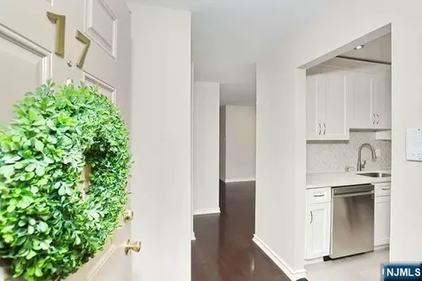 17 Colonial Village Drive Hillsdale NJ 07642