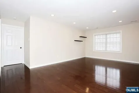 17 Colonial Village Drive Hillsdale NJ 07642