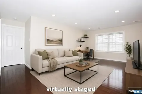17 Colonial Village Drive Hillsdale NJ 07642