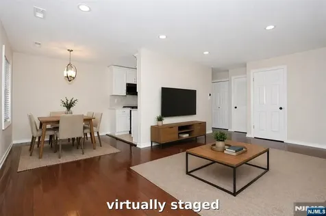 17 Colonial Village Drive Hillsdale NJ 07642