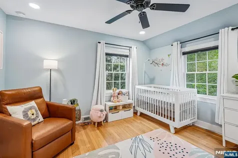 75 S Highwood Avenue Glen Rock NJ 07452