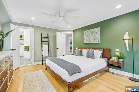 75 S Highwood Avenue Glen Rock NJ 07452
