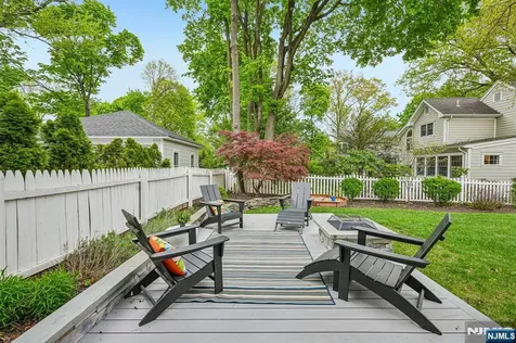 75 S Highwood Avenue Glen Rock NJ 07452