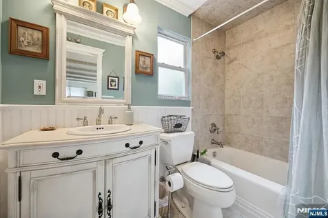 394 Burlington Road Paramus NJ 07652
