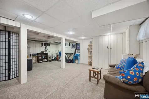 394 Burlington Road Paramus NJ 07652