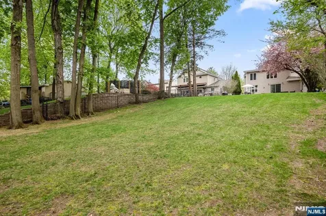 394 Burlington Road Paramus NJ 07652