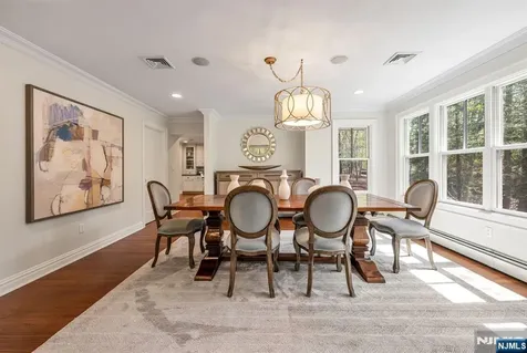 8 Mill Glen Court Upper Saddle River NJ 07458