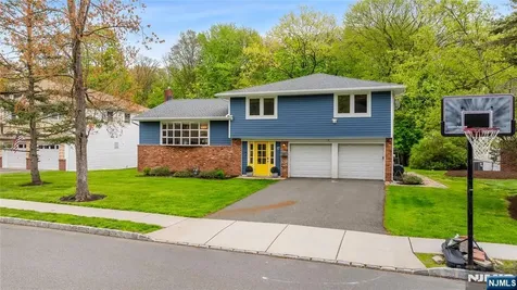17 Wessman Drive West Orange NJ 07052