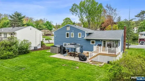 17 Wessman Drive West Orange NJ 07052
