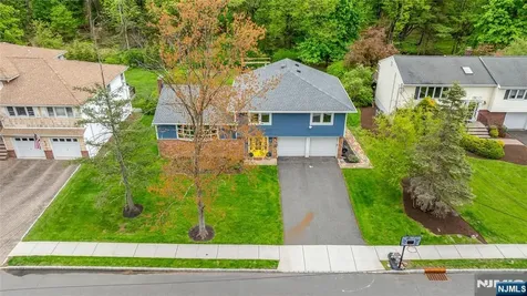 17 Wessman Drive West Orange NJ 07052