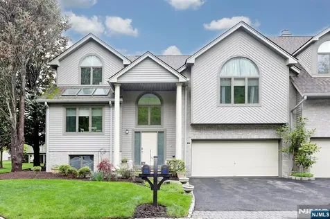 515 Elm Court Norwood NJ 07648