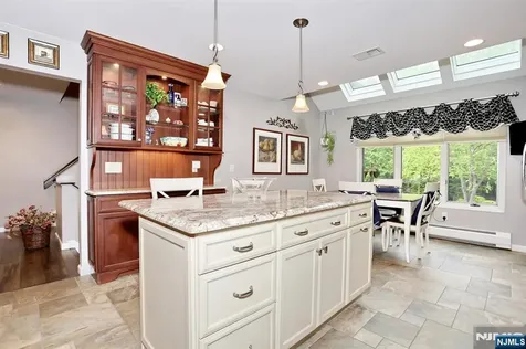 515 Elm Court Norwood NJ 07648
