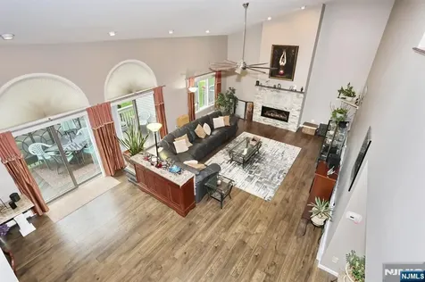 515 Elm Court Norwood NJ 07648