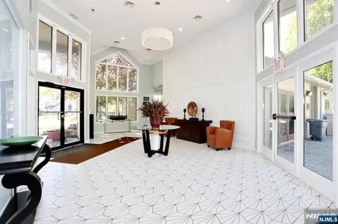 515 Elm Court Norwood NJ 07648
