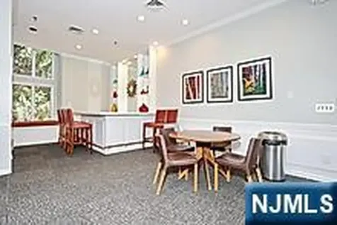 515 Elm Court Norwood NJ 07648