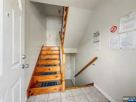 338 S 10th Street Newark NJ 07103