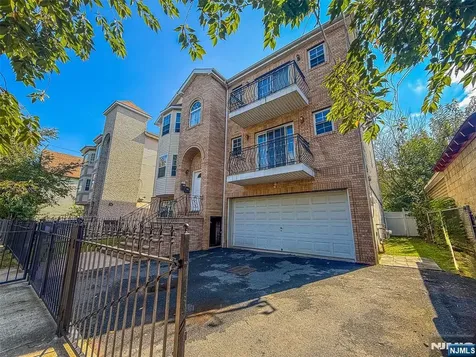 338 S 10th Street Newark NJ 07103