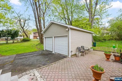 863 Pleasant Valley Way West Orange NJ 07052