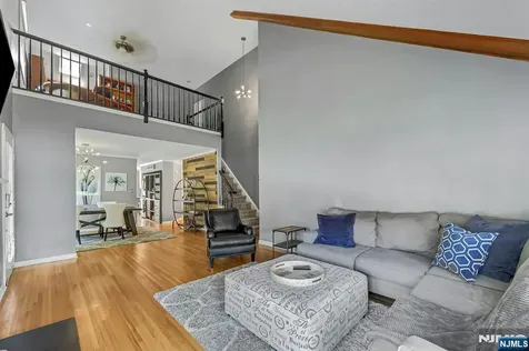 100 Easedale Road Wayne NJ 07470