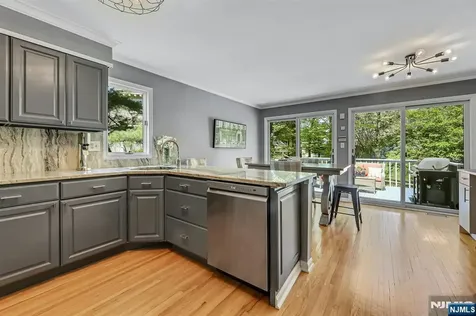 100 Easedale Road Wayne NJ 07470