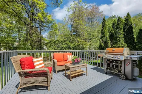 100 Easedale Road Wayne NJ 07470