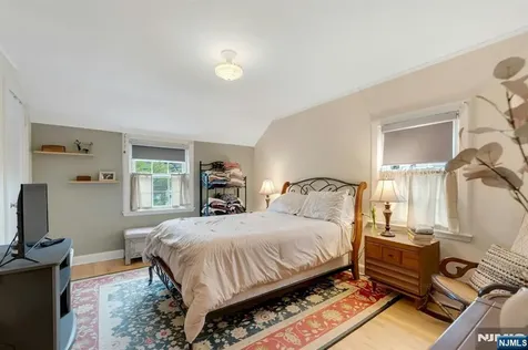 17 Brookdale Road Bloomfield NJ 07003