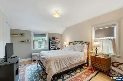 17 Brookdale Road Bloomfield NJ 07003
