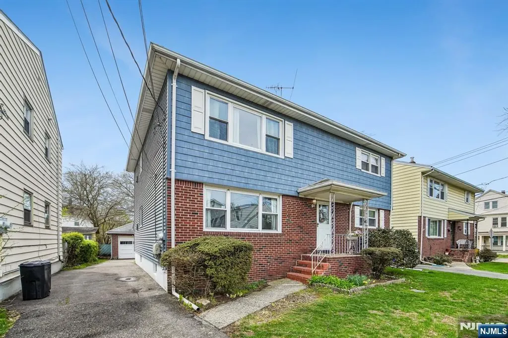 31 Division Street Bloomfield NJ 07003