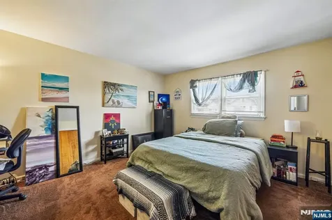 31 Division Street Bloomfield NJ 07003