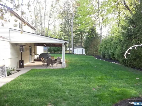 10 Lewis Road Montvale NJ 07645