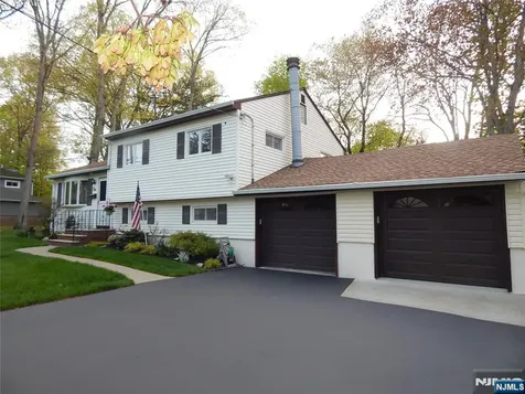 10 Lewis Road Montvale NJ 07645