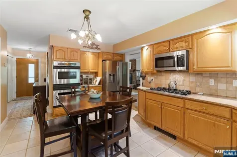 794 Westbrook Road West Milford NJ 07480