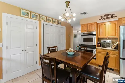 794 Westbrook Road West Milford NJ 07480