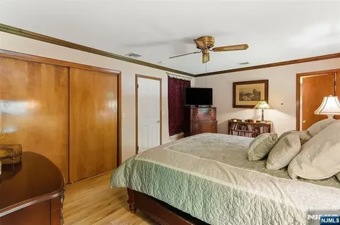 794 Westbrook Road West Milford NJ 07480