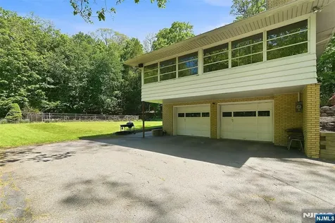 794 Westbrook Road West Milford NJ 07480
