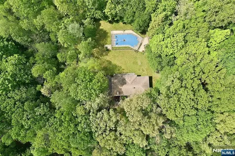 794 Westbrook Road West Milford NJ 07480