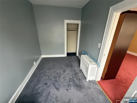 442 35th Street Paterson NJ 07504
