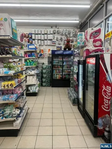 12 William Street Newark NJ 07102